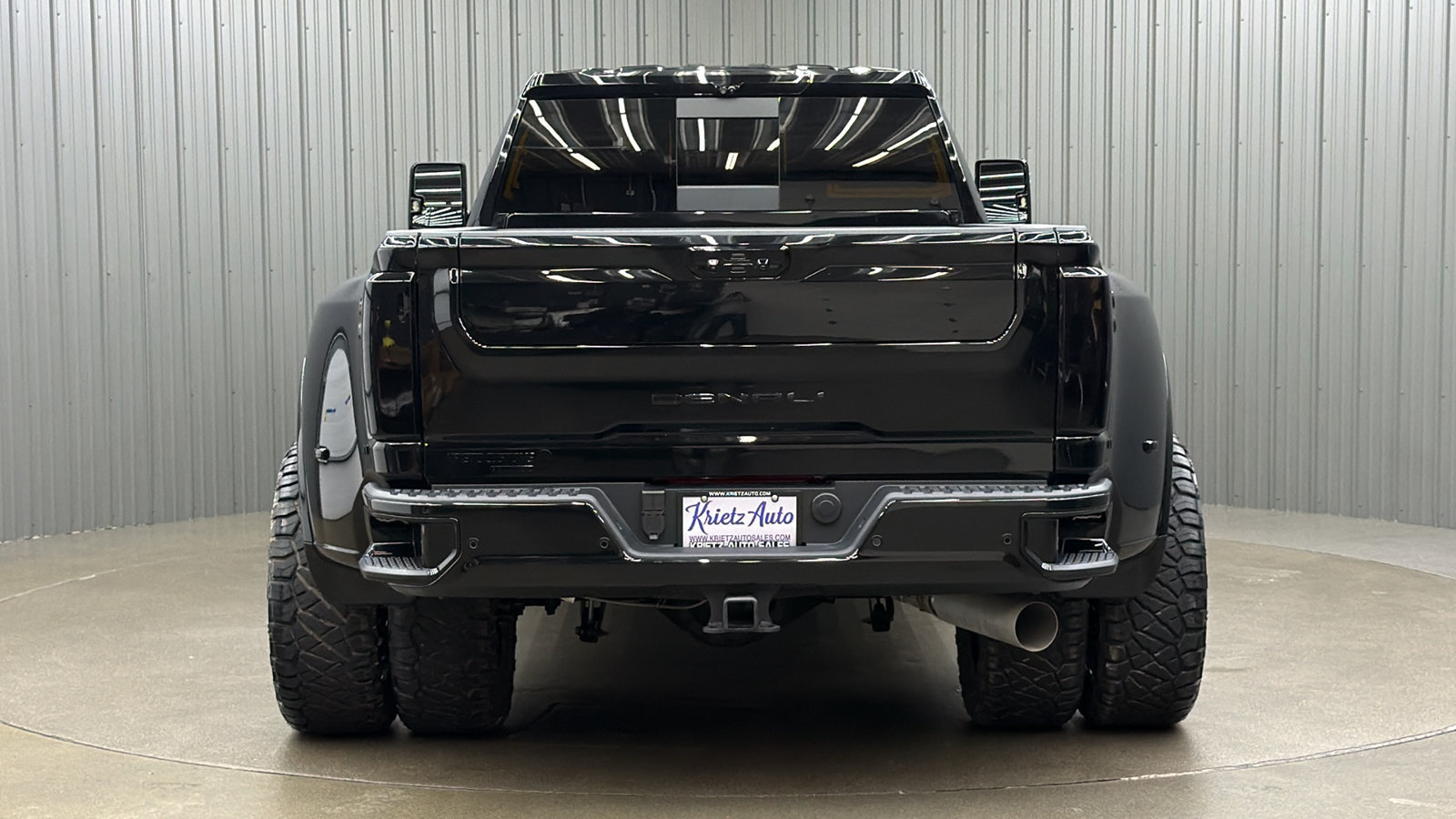 Used 2025 GMC Sierra 3500 Denali Ultimate AWD/4WD image 4