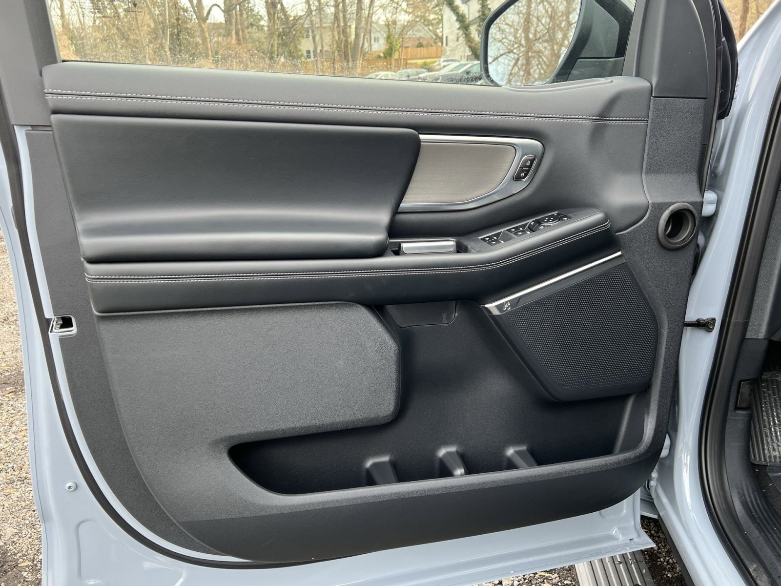 New 2025 Ford Expedition Platinum w/ Driver's Package image 14