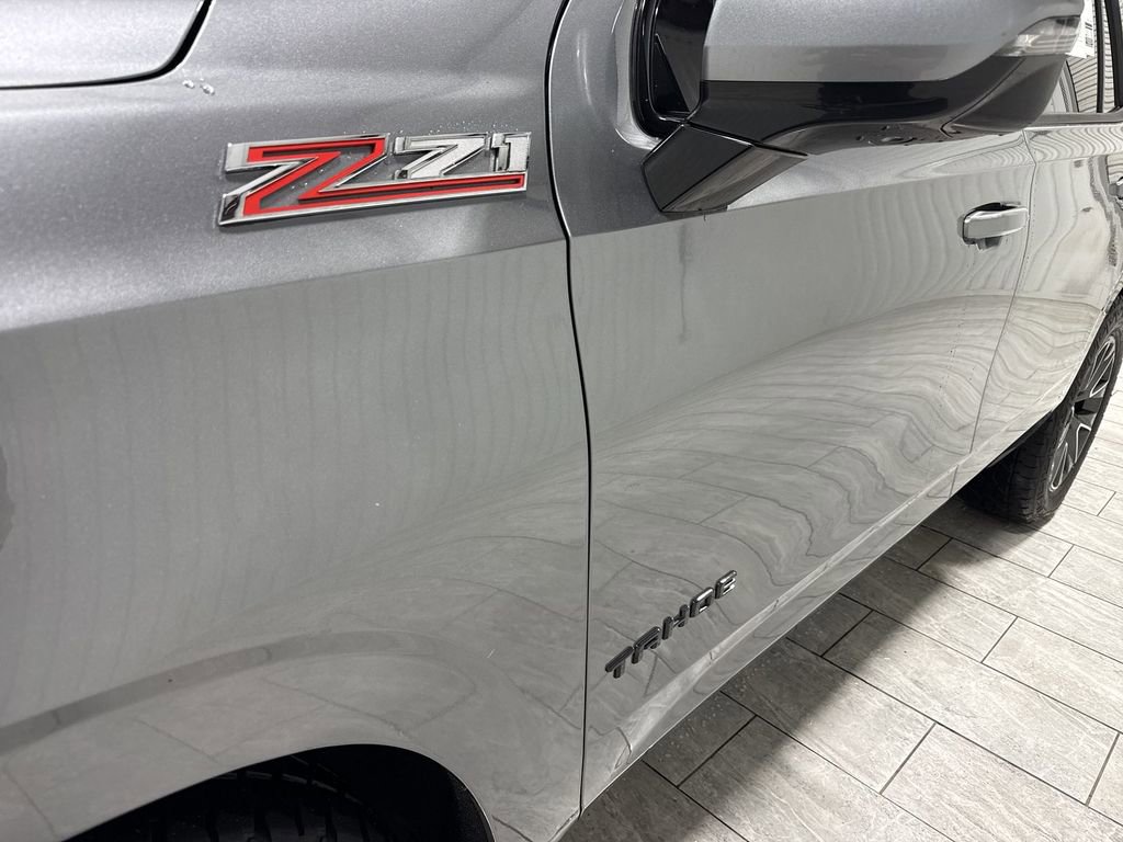 Used 2021 Chevrolet Tahoe Z71 w/ Z71 Off-Road Package AWD/4WD image 33