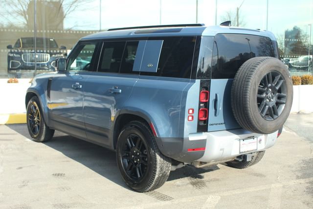 Used 2023 Land Rover Defender 110 S image 11
