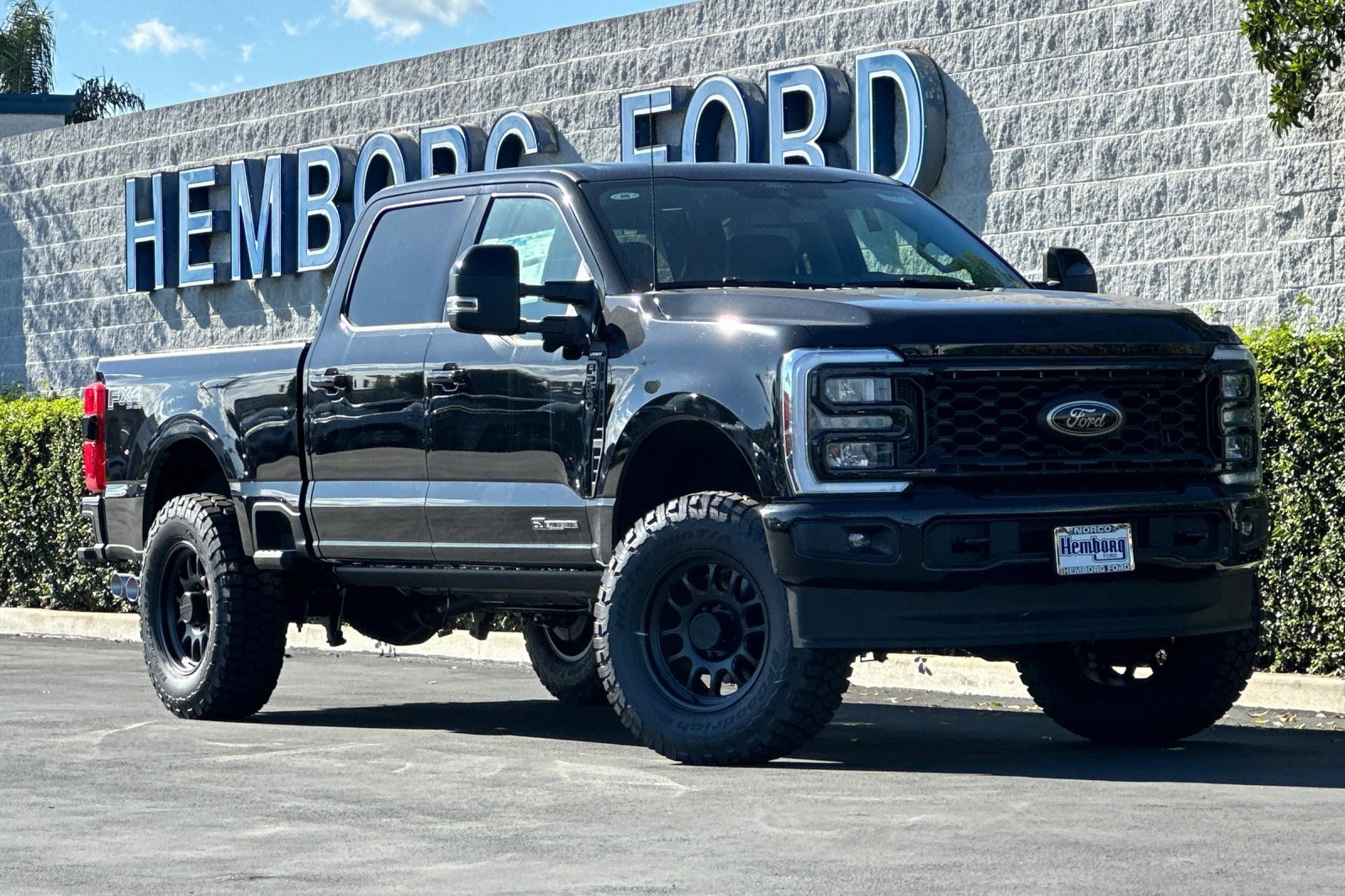 New 2025 Ford F250 Lariat w/ Black Appearance Package image 2