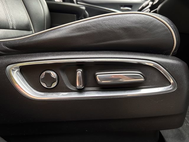 Used 2020 Acura MDX w/ Advance Package image 30