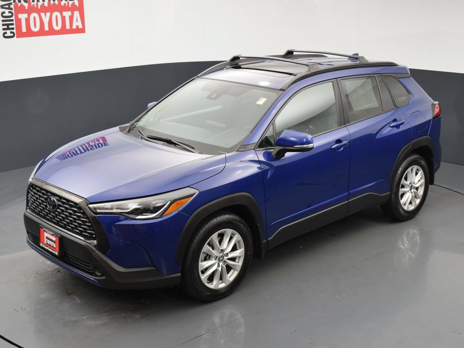 Used 2022 Toyota Corolla Cross LE w/ Moonroof Package AWD/4WD image 25
