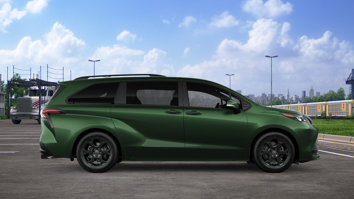 New 2026 Toyota Sienna XLE Woodland Edition AWD/4WD image 12