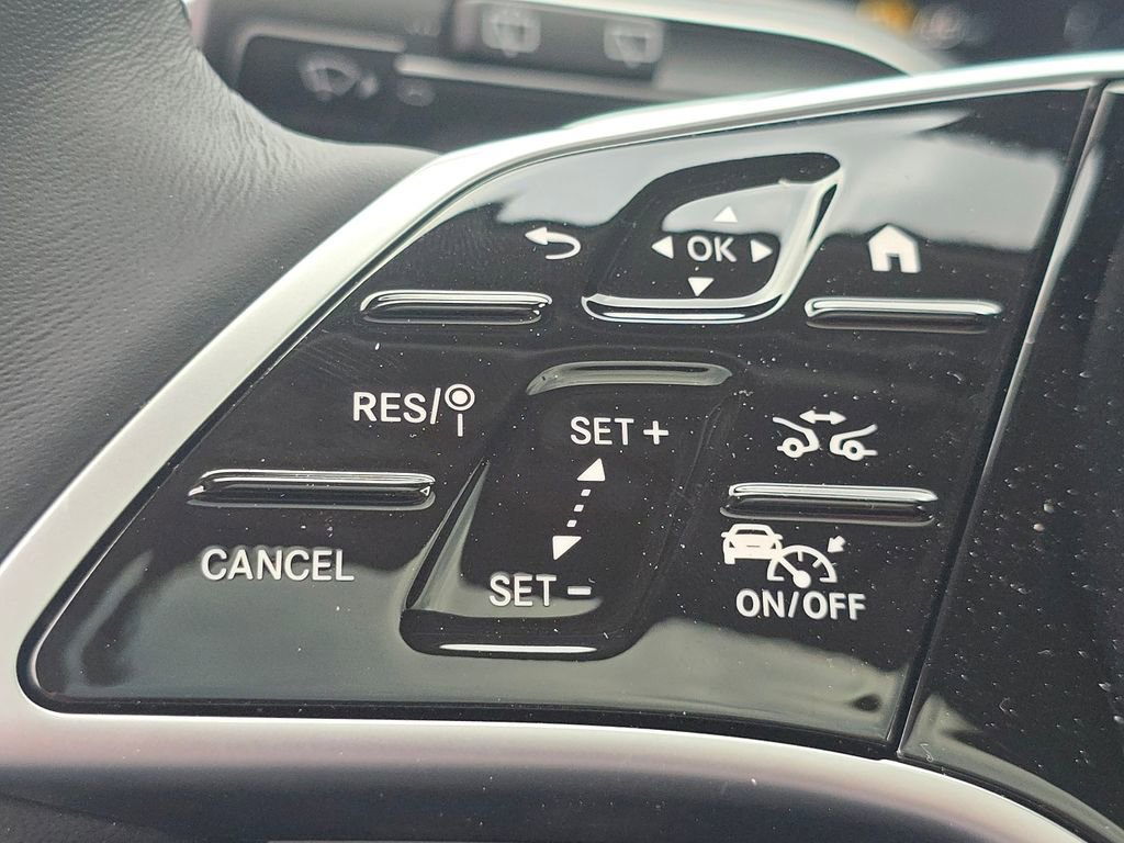 New 2026 Mercedes-Benz GLS 450 4MATIC image 37