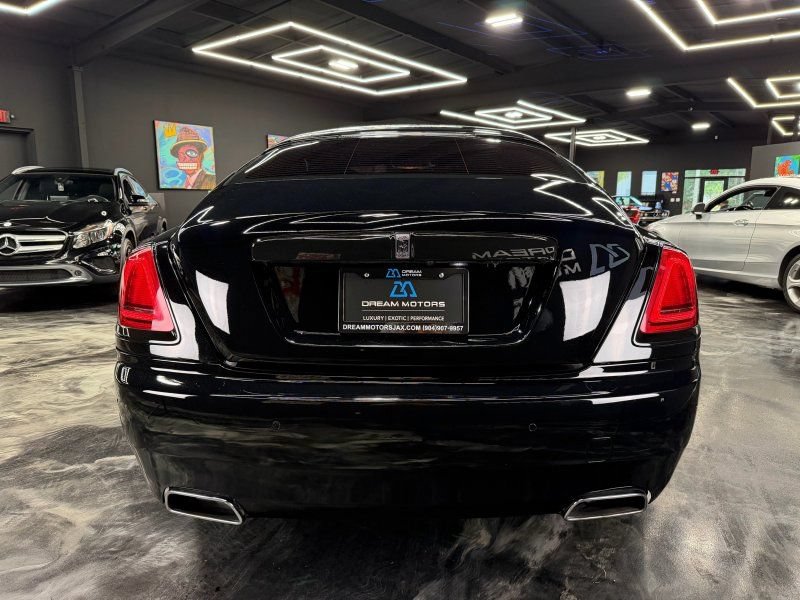 Used 2015 Rolls-Royce Wraith RWD image 6