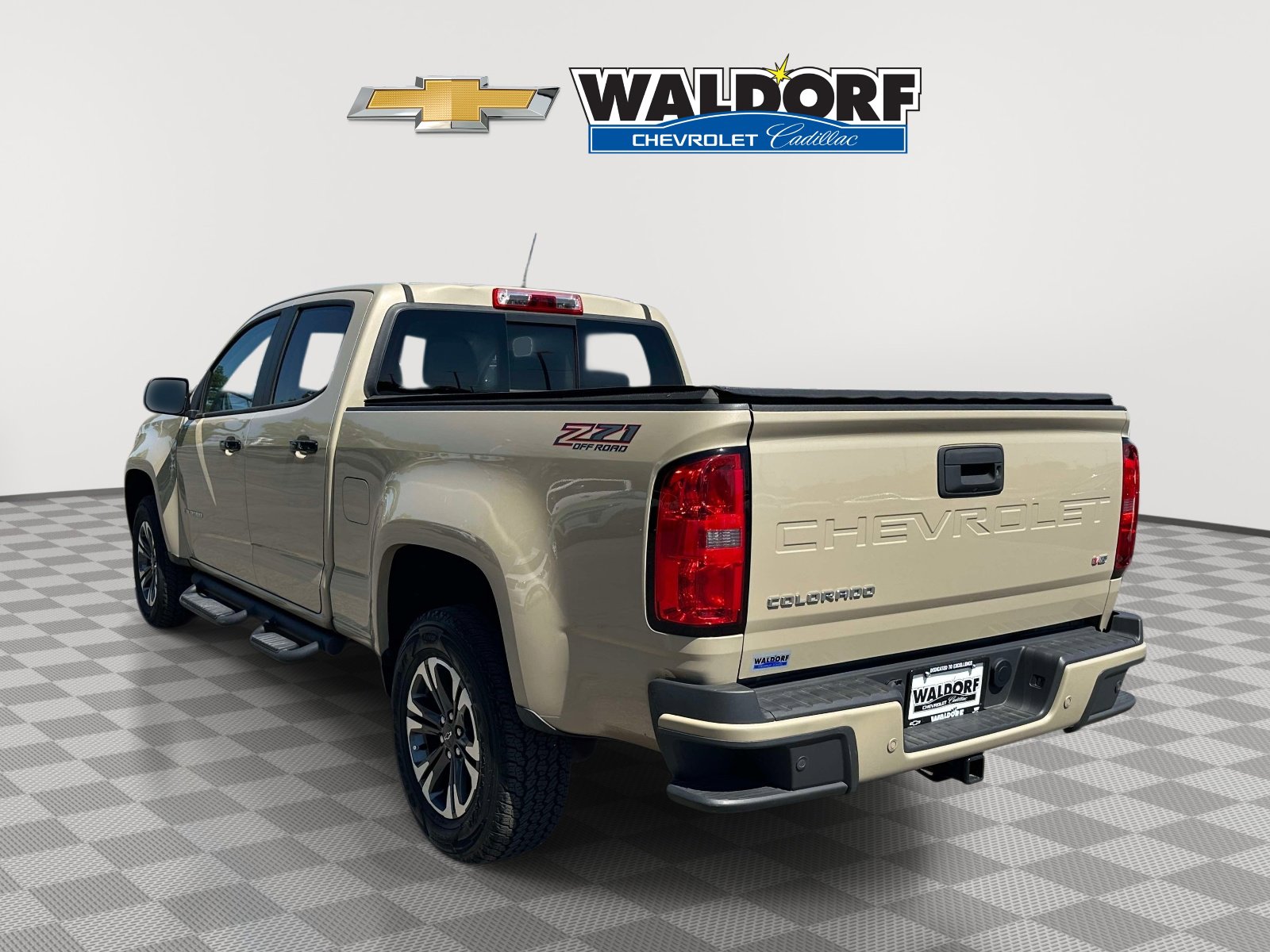 Used 2021 Chevrolet Colorado Z71 w/ LPO, Tonneau and Step Package AWD/4WD image 4
