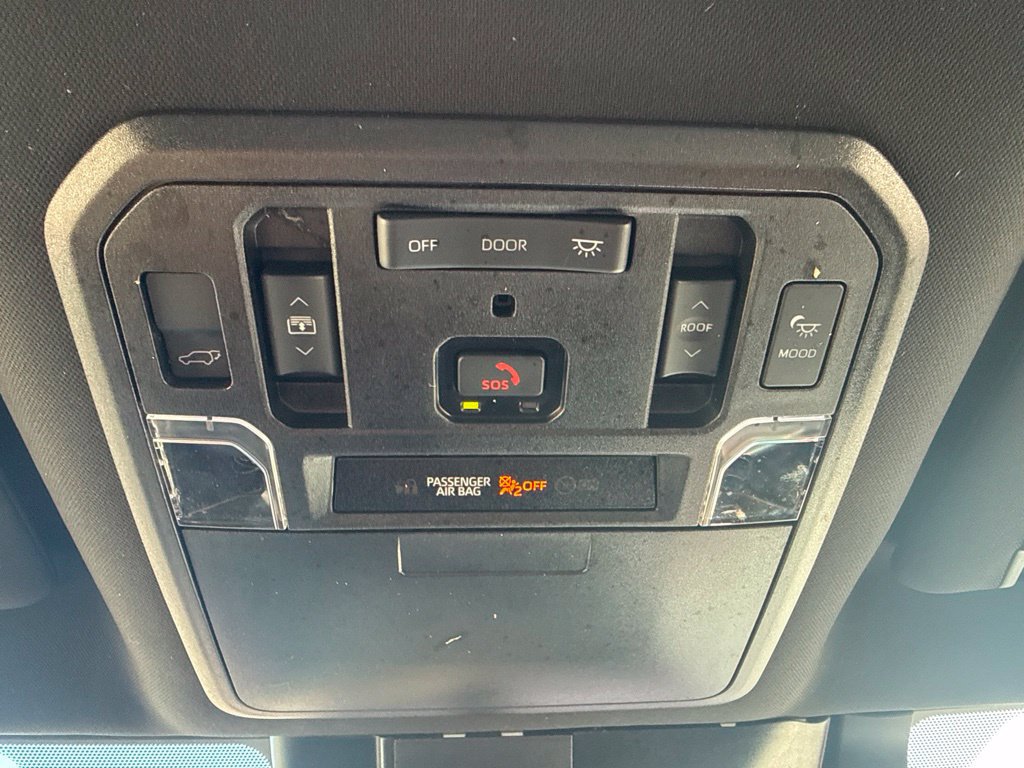Certified 2023 Toyota Sequoia Platinum AWD/4WD image 18