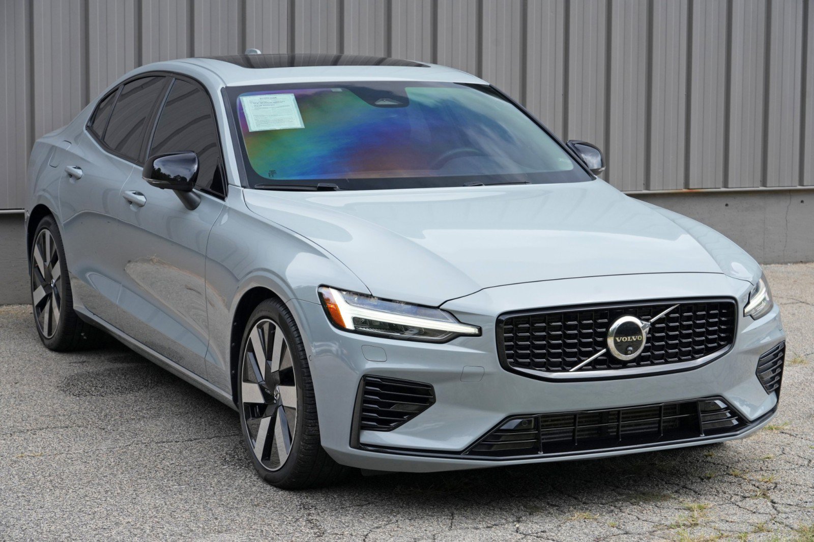 Used 2024 Volvo S60 T8 Plus w/ Climate Package AWD/4WD image 54