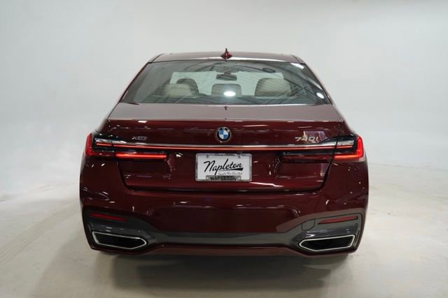 Used 2021 BMW 740i xDrive w/ M Sport Package image 6