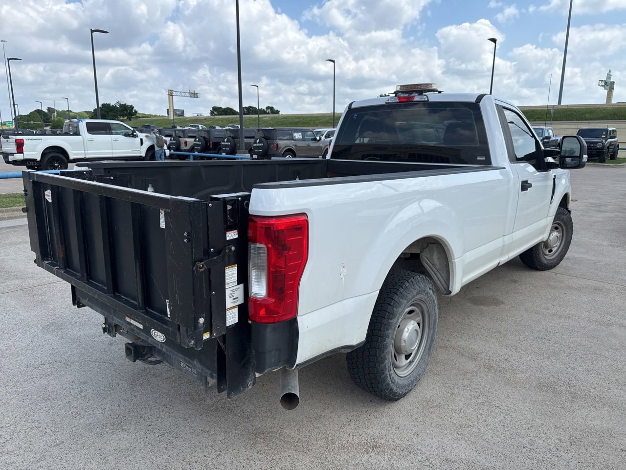 Used 2019 Ford F250 XL w/ Power Equipment Group image 8