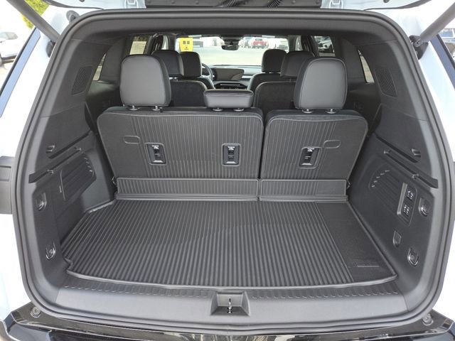 New 2026 Buick Enclave Sport Touring w/ Power Package image 23