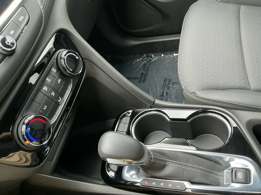 Used 2023 Buick Encore GX Preferred FWD image 28
