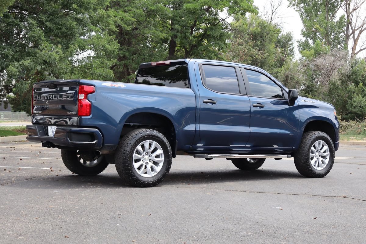 Used 2022 Chevrolet Silverado 1500 Custom AWD/4WD image 5