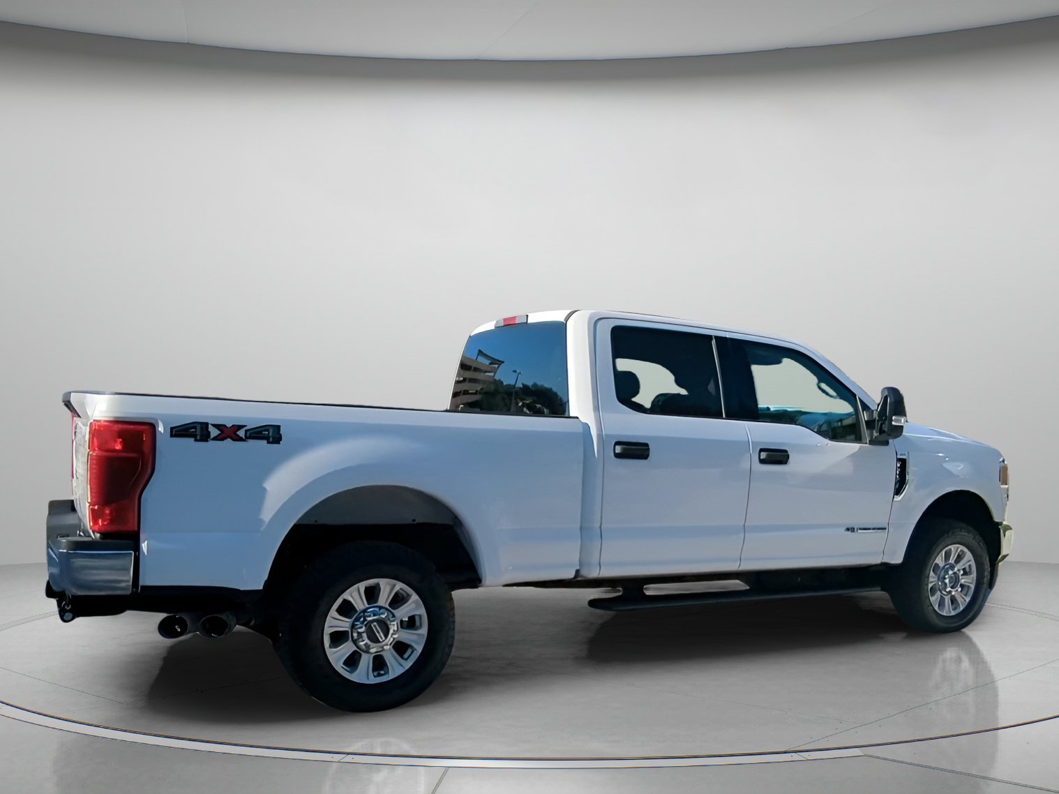 Certified 2022 Ford F250 XLT AWD/4WD image 29