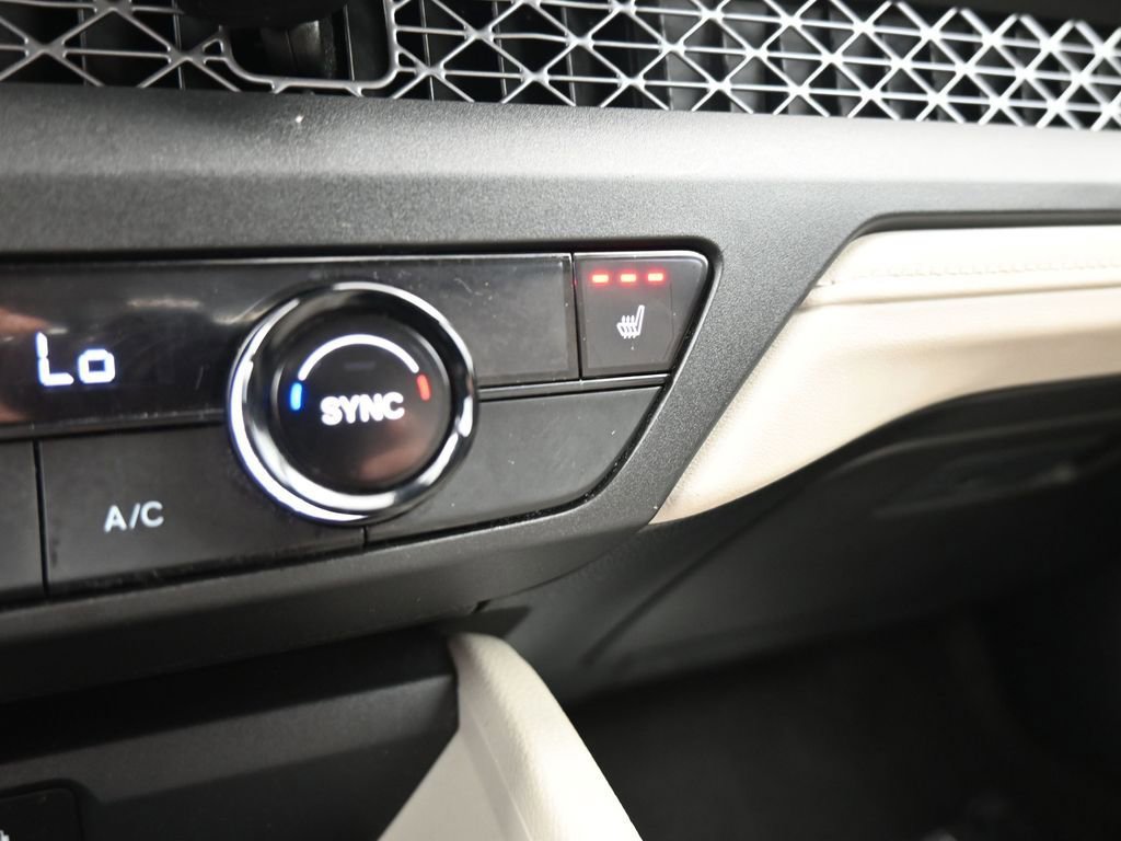 Used 2023 Honda Accord EX image 26