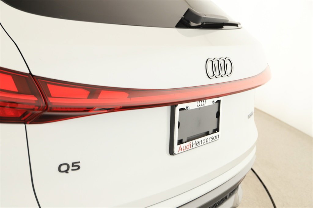 Certified 2025 Audi Q5 Prestige w/ 20" Wheel Package image 31