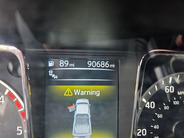 Used 2017 Nissan Titan Platinum Reserve AWD/4WD image 24