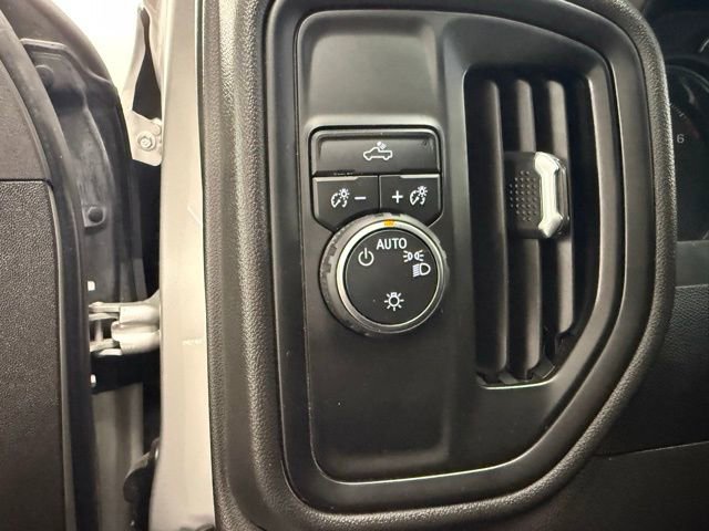Used 2021 Chevrolet Silverado 1500 Custom w/ Safety Confidence Package image 24