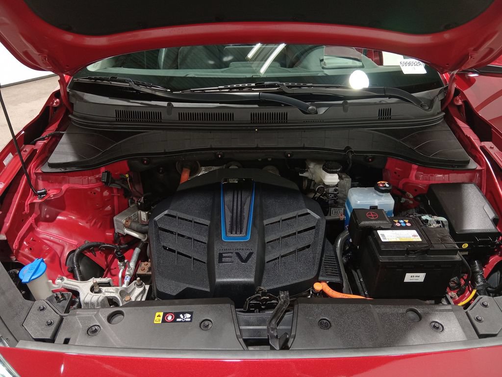 Used 2021 Hyundai Kona Ultimate FWD image 11