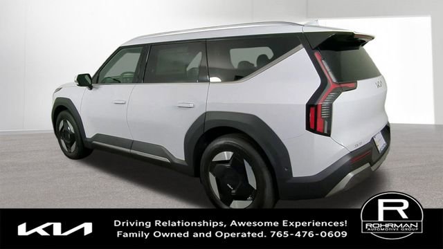 New 2026 Kia EV9 Wind image 8