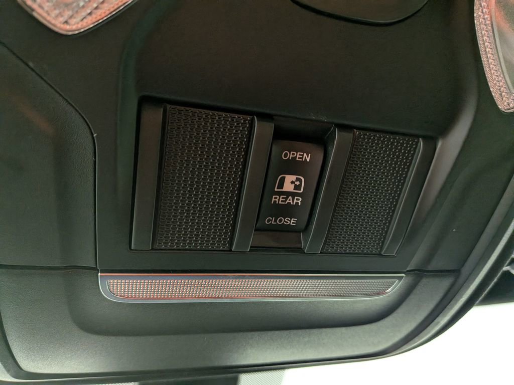 Certified 2021 RAM 1500 Big Horn image 30