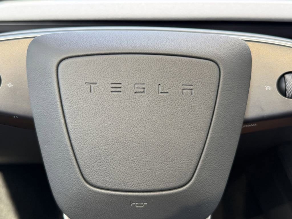 Used 2026 Tesla Model Y Long Range AWD/4WD image 30
