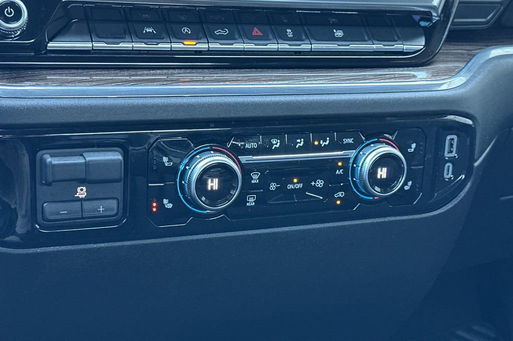 Used 2025 GMC Sierra 1500 Elevation image 20