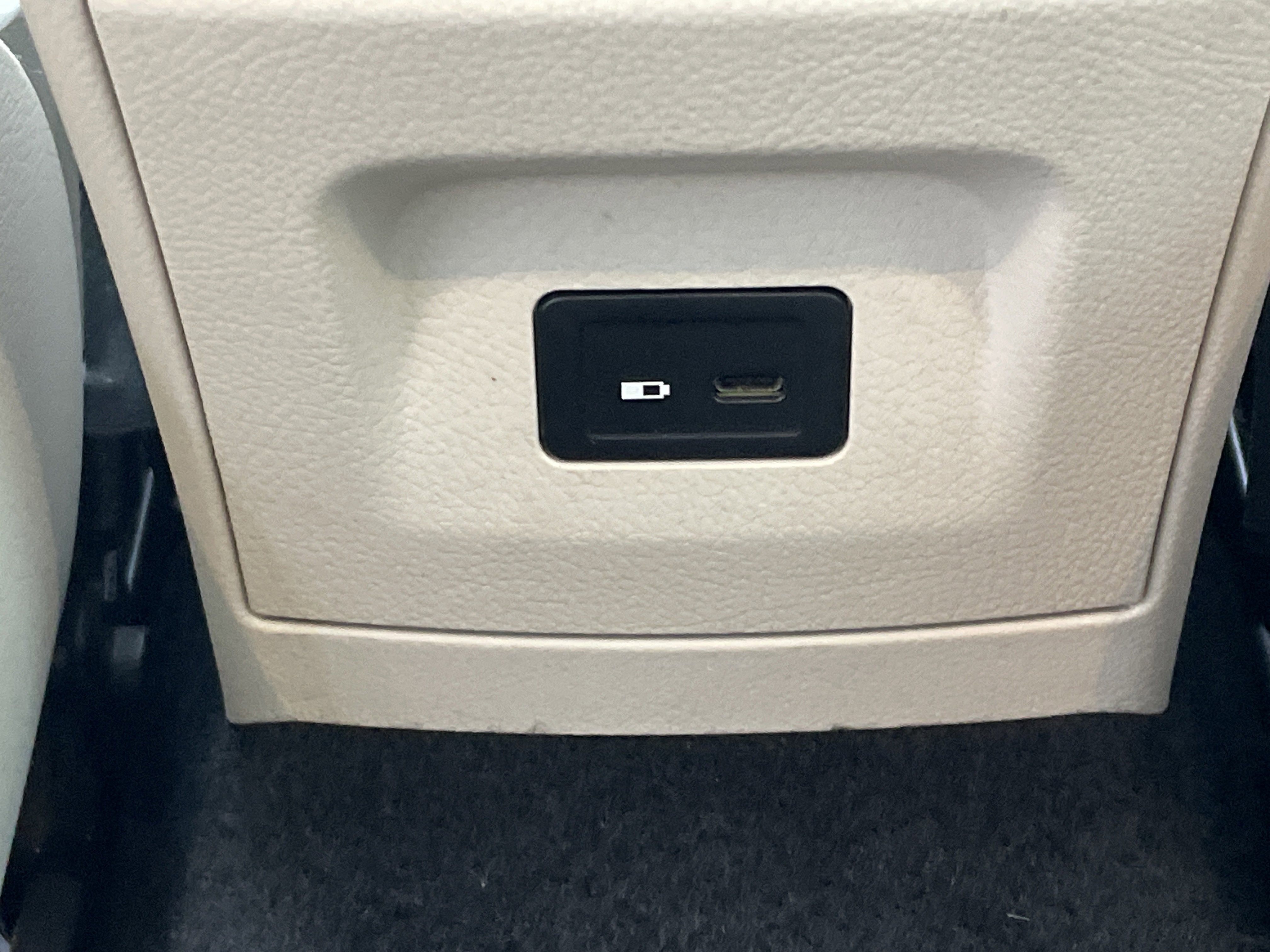 Used 2021 Mercedes-Benz A 220 image 39