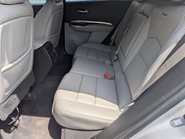 Used 2019 Cadillac XT4 Luxury FWD image 25