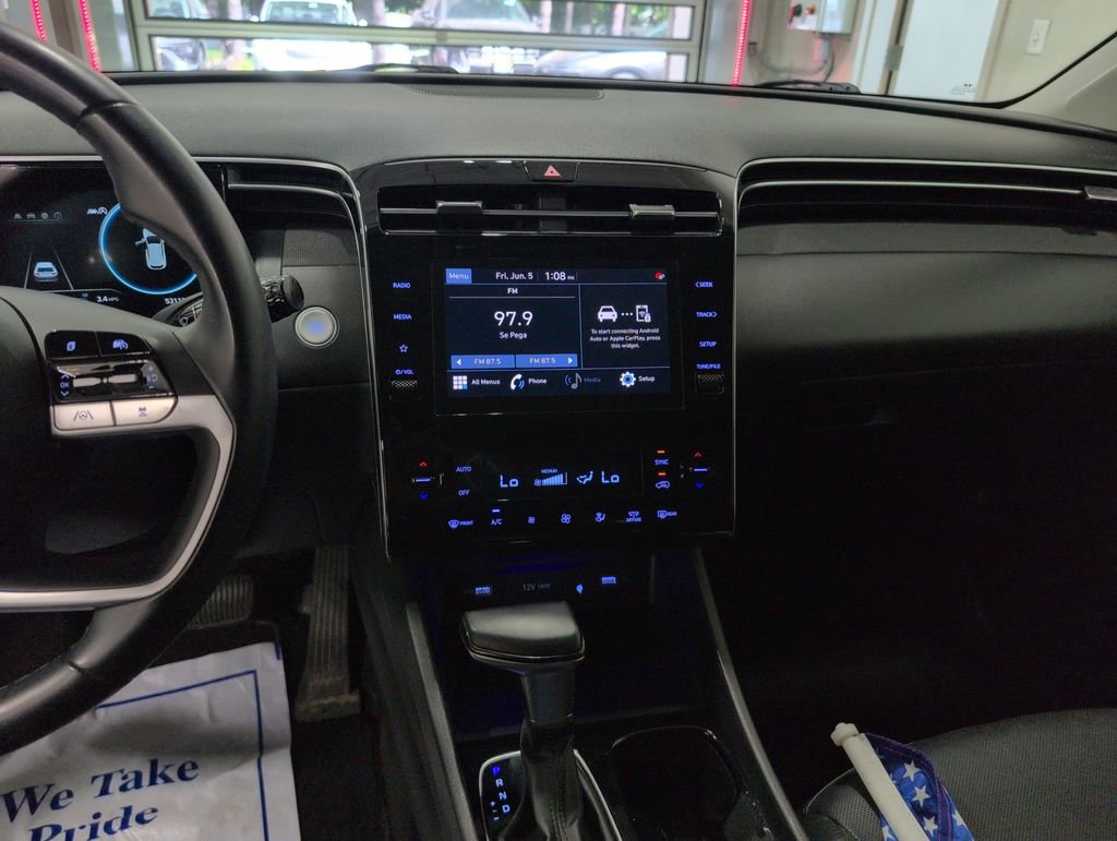 Certified 2022 Hyundai Tucson SEL w/ Convenience + Premium Package AWD/4WD image 18