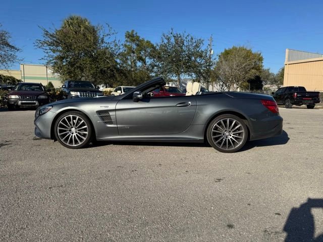 Used 2017 Mercedes-Benz SL 450 image 4