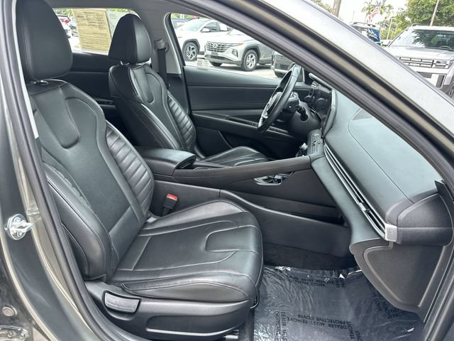 Used 2024 Hyundai Elantra Limited FWD image 29