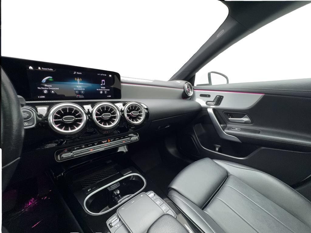 Used 2023 Mercedes-Benz CLA 250 image 41