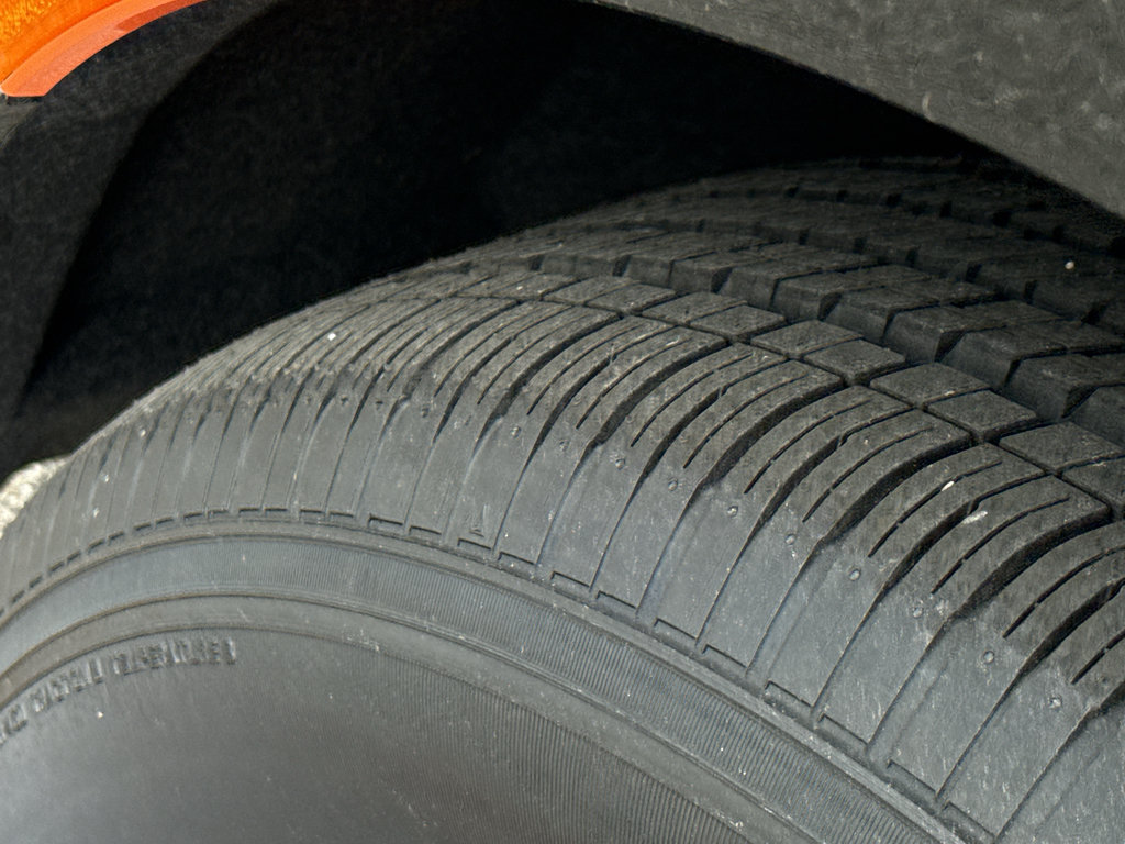 New 2026 Chrysler Pacifica Select FWD image 8