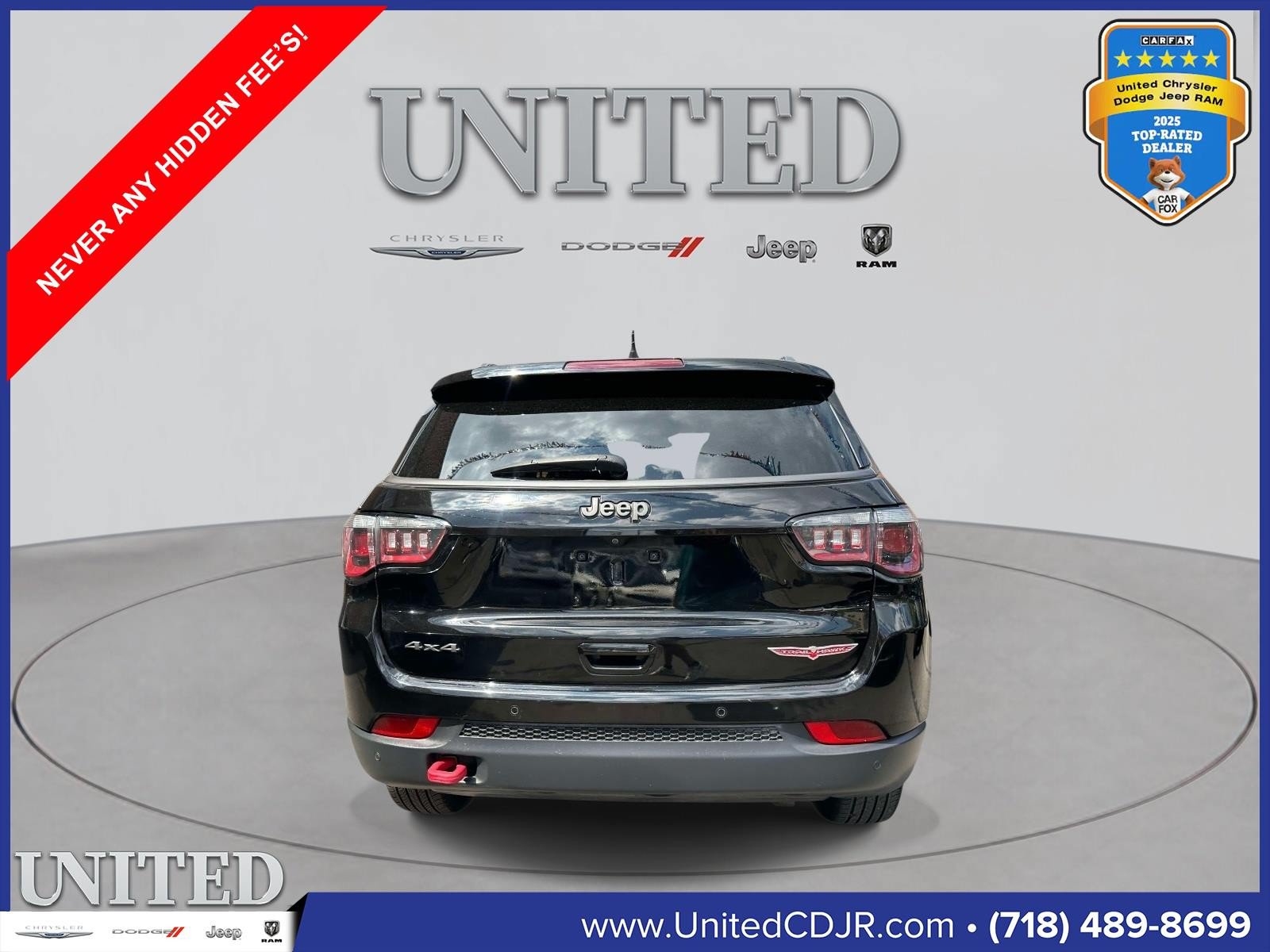 Used 2018 Jeep Compass Trailhawk w/ Leather Interior Group AWD/4WD image 4