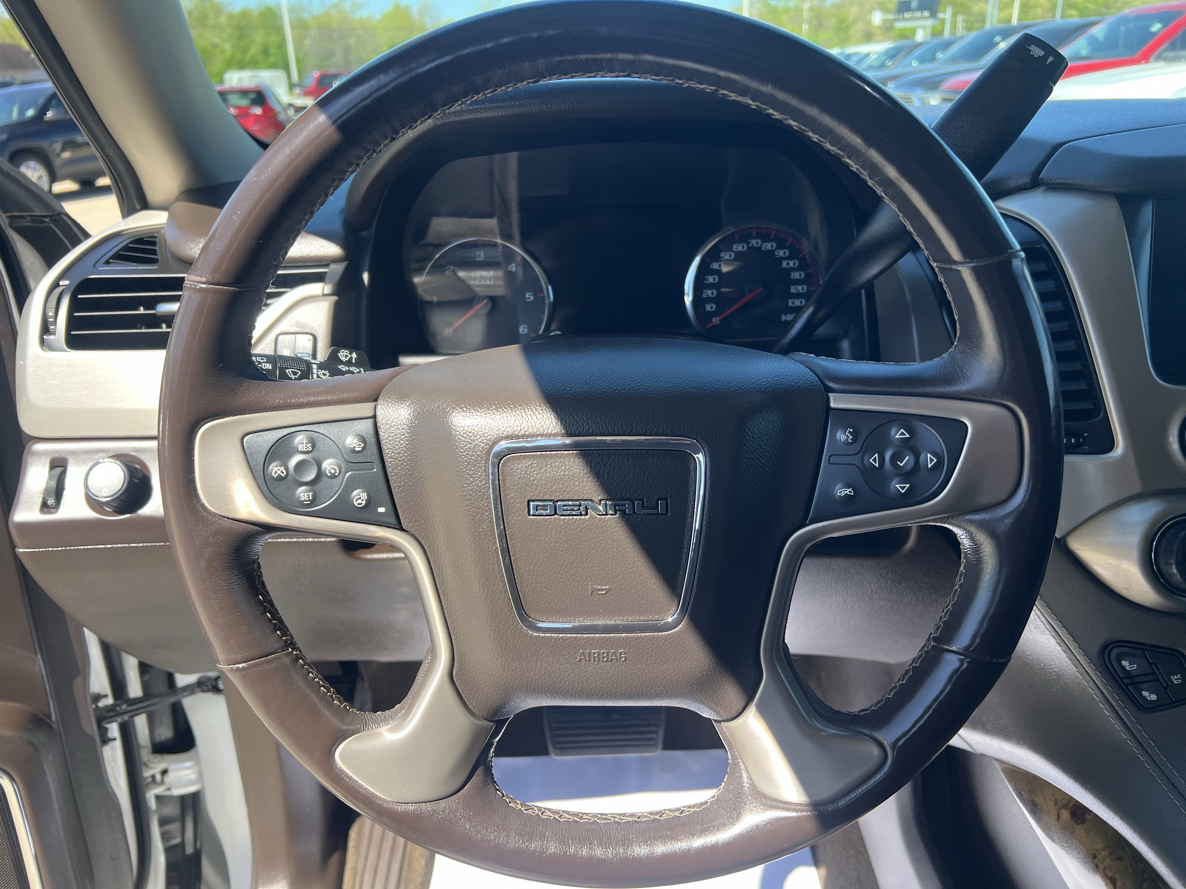 Used 2016 GMC Yukon XL Denali w/ Open Road Package image 22