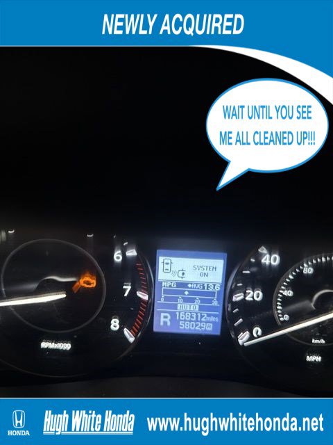 Used 2018 Nissan Armada Platinum image 2