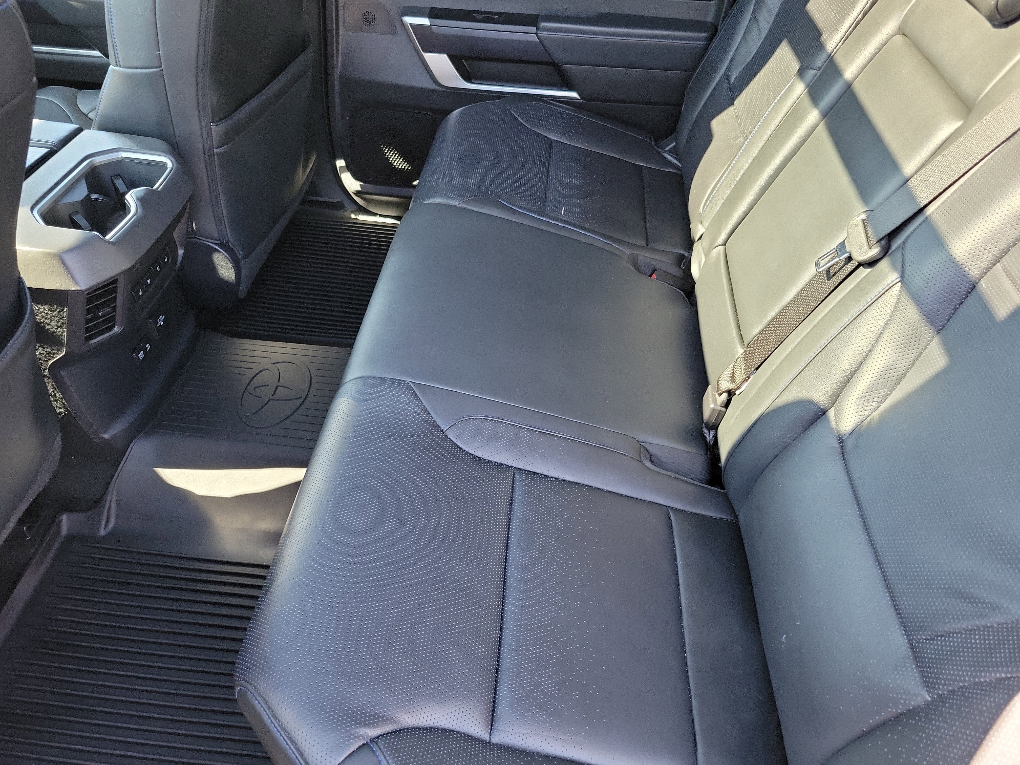 Used 2023 Toyota Tundra Platinum w/ Advanced Package image 12