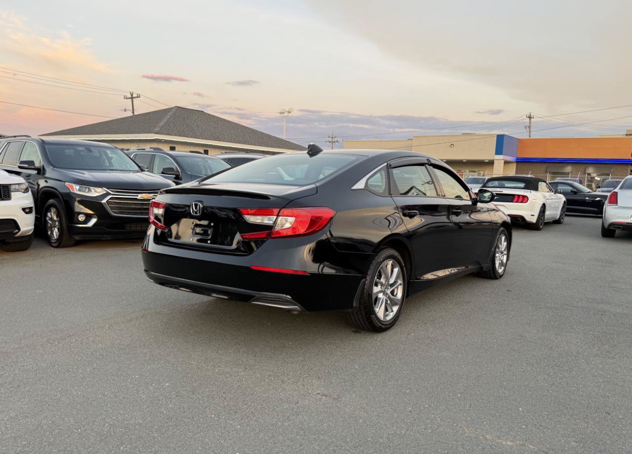 Used 2018 Honda Accord LX image 6