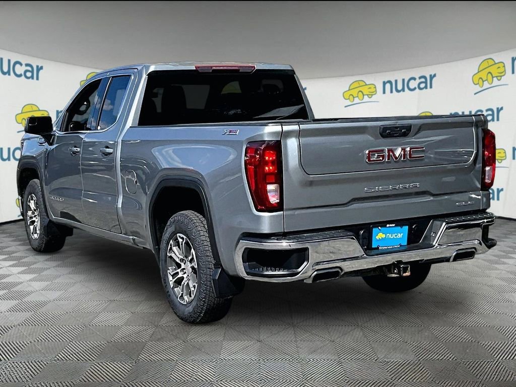 Used 2023 GMC Sierra 1500 SLE w/ X31 Off-Road Package AWD/4WD image 4