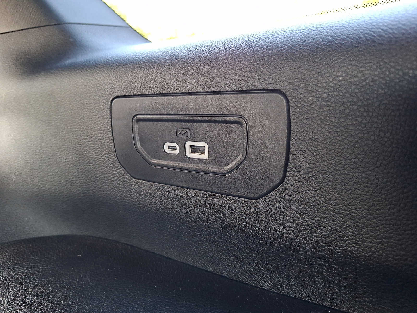 Certified 2023 Jeep Grand Cherokee L Laredo AWD/4WD image 11