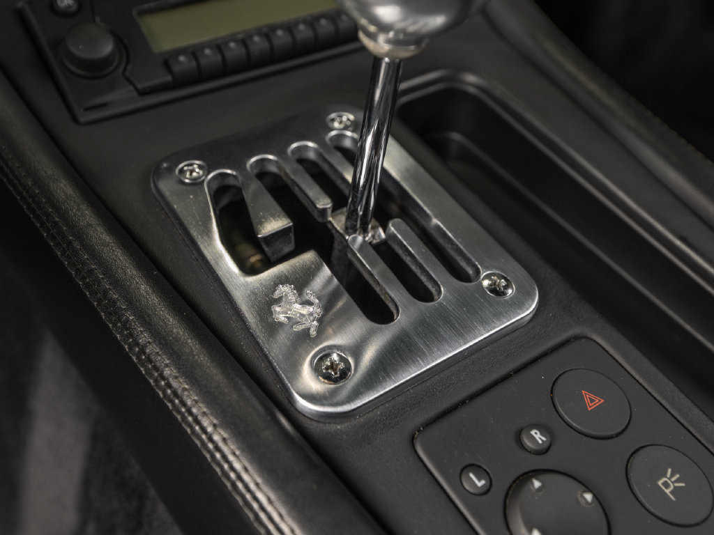 Used 2000 Ferrari 550 Maranello Coupe RWD image 28