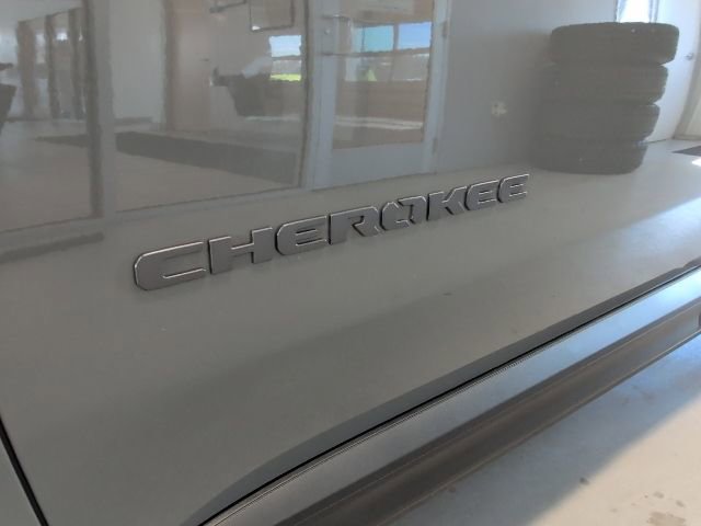 New 2026 Jeep Cherokee Laredo AWD/4WD image 10