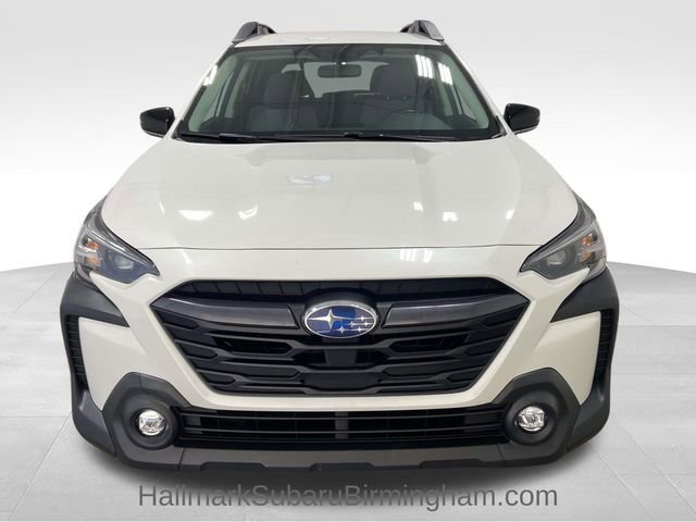 Used 2023 Subaru Outback Premium image 7