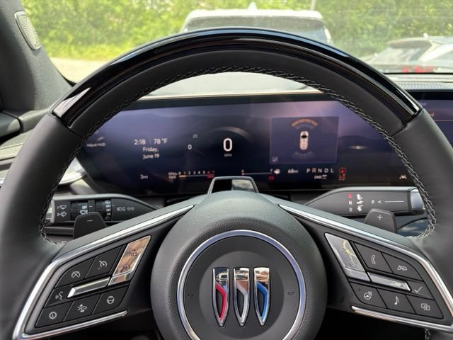 New 2026 Buick Enclave Avenir w/ Super Cruise Package AWD/4WD image 12