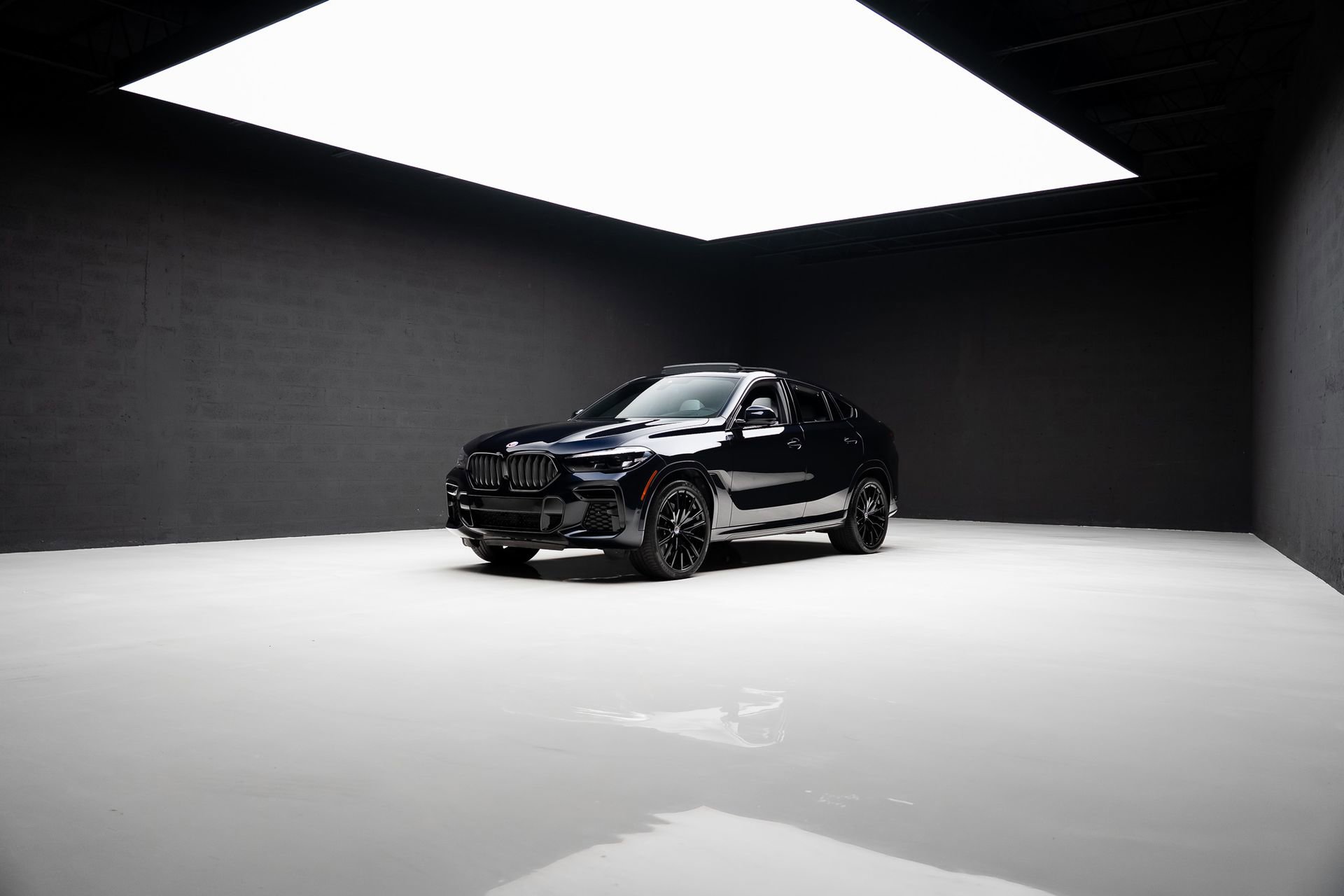 Used 2023 BMW X6 M50i w/ Parking Assistance Package AWD/4WD image 87