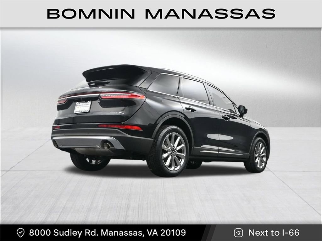 Used 2022 Lincoln Corsair AWD w/ Premium Package image 32