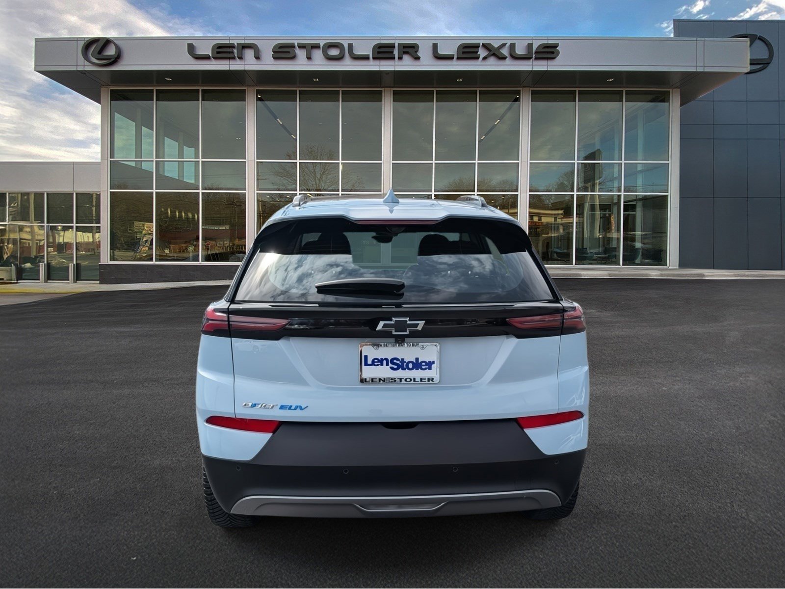 Used 2023 Chevrolet Bolt EUV Premier image 4
