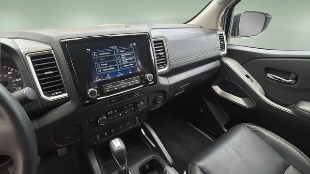 Used 2024 Nissan Frontier SL w/ Technology Package RWD image 26